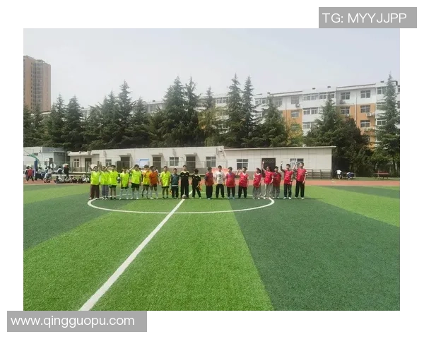 小学足球明星评选活动启动让孩子们在绿茵场上绽放光彩